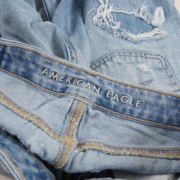 American Eagle Mom Straight Slashed Sky Light Wash Blue Jeans 000 Regular - Picture 9 of 12